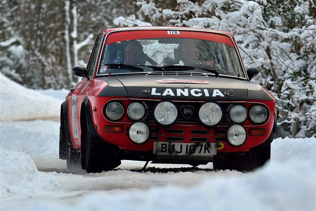 Hans Kolby og Jan Østergaard havde en imponerende debut sidste år i Rally Monte-Carlo Historique. Med deres Au2Parts Lancia Fulvia 1600 HF har de mulighed for en fin placering i år.
(Foto: Michael Eisenberg)